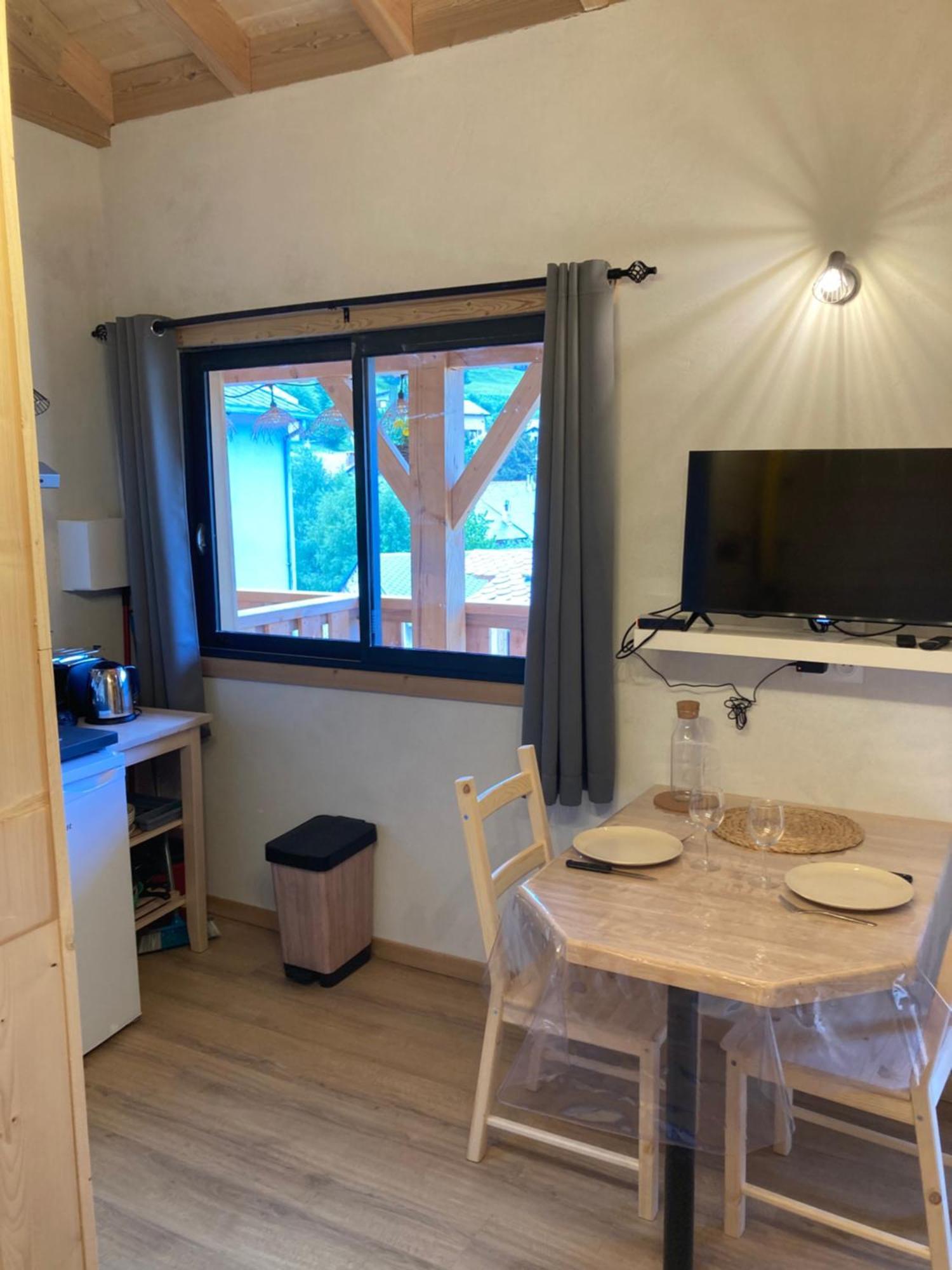 Studio Canellito Le Clos Des Ours Matemale Luaran gambar